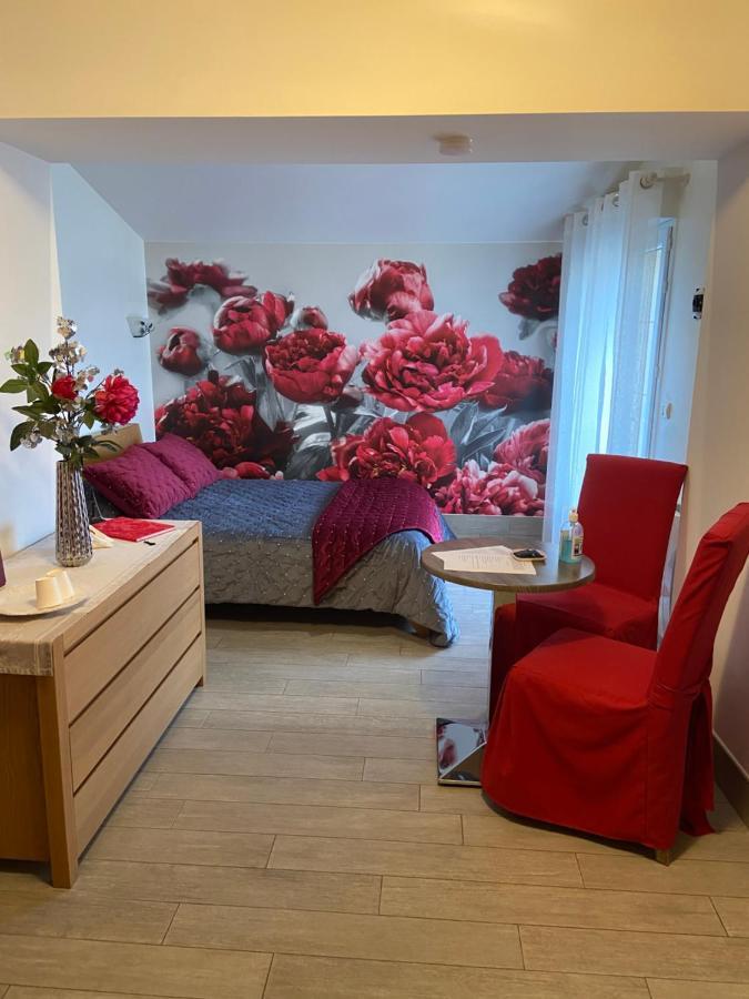 Pivoine Chambre D Hotes Fralignes Exterior foto